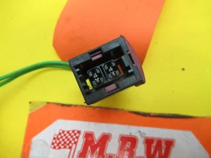 95-02 9-3 900 CONVERTIBLE QUARTER GLASS WINDOW MOTOR REGULATOR WIRE PLUG PIGTAIL - Picture 1 of 7