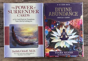 Lot (2) Oracle Decks The Power of Surrender and Divine Abundance New & Sealed - Imagen 1 de 2