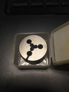 M1,8 x 0,35 x 1 ZOLL SCHNELLARBEITSSTAHL RUND VERSTELLBAR MATRIZE - Bild 1 von 1