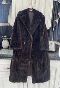 Ladies Darkest Brown Real Mink Fur Coat Size 8 10 Stunning - Picture 1 of 9