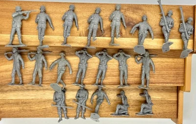 老式 20 世纪 60 - 70 年代马克思二战战战场德国士兵 20 件(灰色)- GC — 第 1/4 张图片