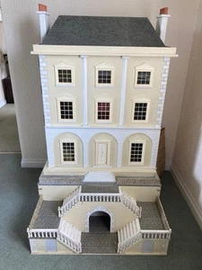 Queen Anne Dolls House and basement by Dolls House Emporium - Picture 1 of 3
