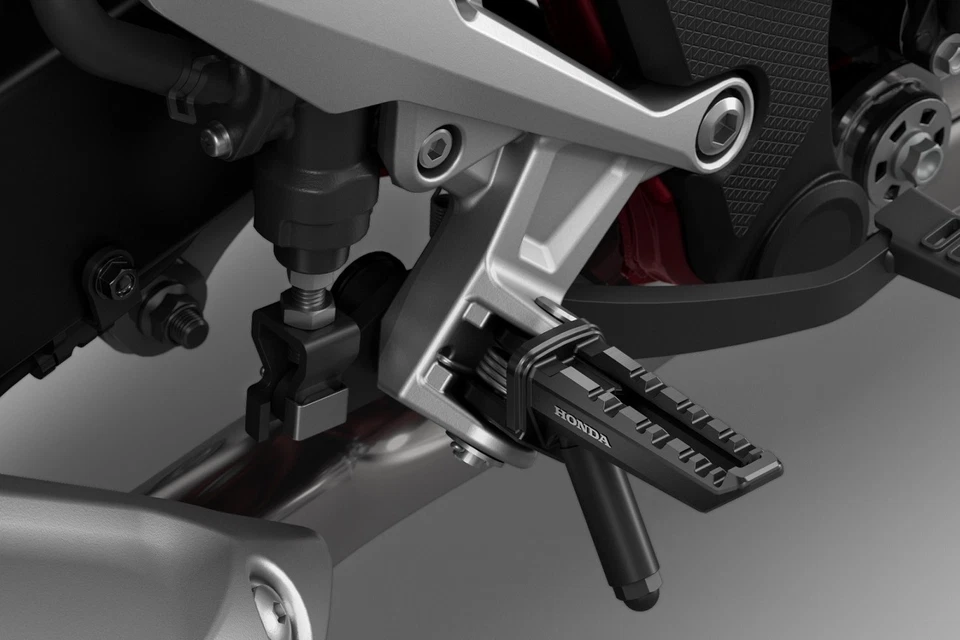 08R71-MLB-D00 Fahrer Fussrasten Honda Hornet CB750