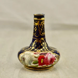 Antique C.19th Georgian Coalport Spode Derby floral painted miniature vase (2) - Picture 1 of 8