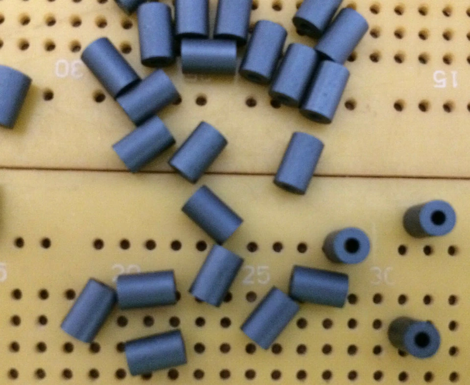 Anti Parasitic 3B1 Ferrite Beads EMI Rings Ferroxcube BD3.5/1.3/5-3B1 Multi Qty - Image 1 of 1