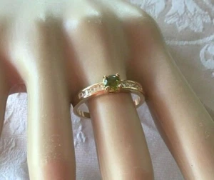 Vintage Jewellery Gold Ring Peridot and White Sapphires Antique Deco Jewelry - Picture 1 of 11
