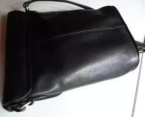 Esprit Handtasche Schulterriemen schwarz Leder sehr schön - Bild 1 von 4