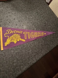 1950s Vintage Purple Detroit Tigers Full Size Pennant 29” Looks Great In Holder - Picture 1 of 4