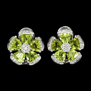 925 Sterling Silver Earrings Trilliant Peridot 5mm Natural Gemstone Jewelry - Picture 1 of 14