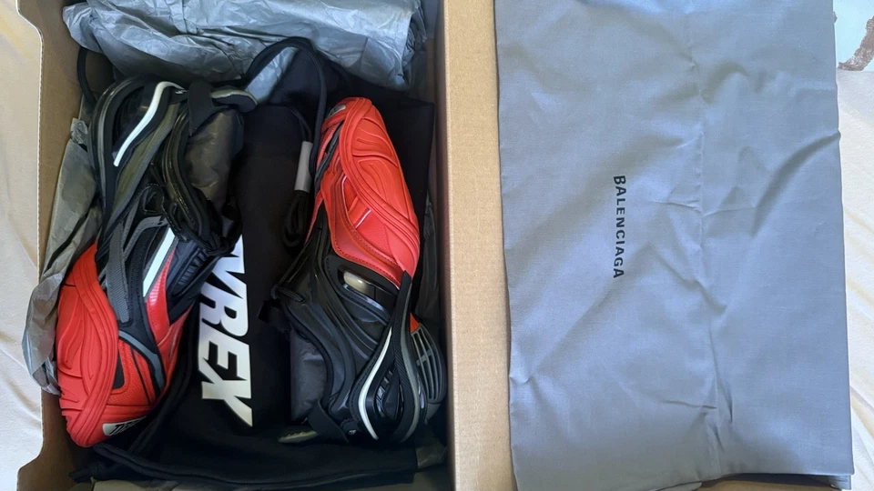 Size 6 - Balenciaga Tyrex Low Black Red W