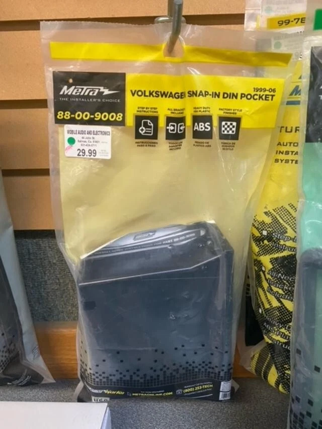 Bolsillo de casete Metra 88-00-9008 para Golf Jetta Passat 99-06 Foto 1 de 1