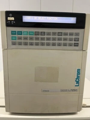 Muestreador automático programable Hitachi LaChrom L-7250 Foto 1 de 3