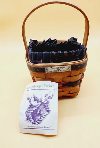 Longaberger 1993 Picnic inaugural Handwoven Basket with plastic insert fabric Cover