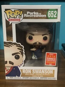 Funko Pop! Vinyl: Ron Swanson (mit Cornrows) - Hot Topic (HT) (exklusiv) #652 - Bild 1 von 2