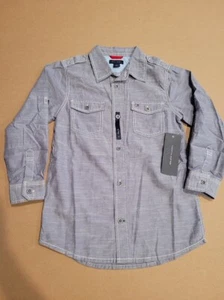 Tommy Hilfiger boy's long sleeve collared shirt. Size 5 - Picture 1 of 8