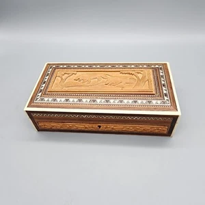 Vintage Indian Hand Carved Wood Box Lions Scene Inlay 9"x5" No Key - Bild 1 von 13