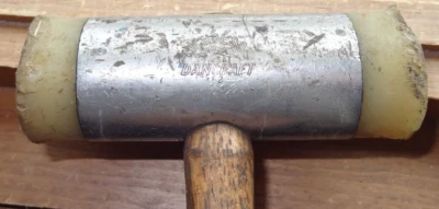 Martelo Nicholson DANCRAFT Soft Face 52 (2+ lbs.) - Imagem 1 de 2