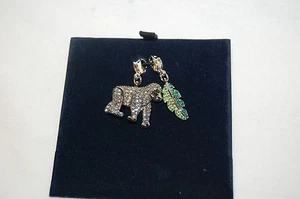 SWAROVSKI 2009 SCS Annual Edition Gorilla Charm Set 982410 - Picture 1 of 6