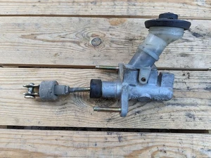 Toyota Corolla AE92 AISIN Original Kupplungsgeberzylinder 5/8" - Picture 1 of 5