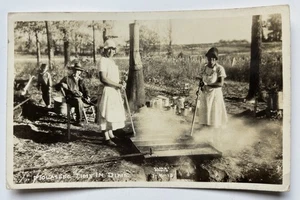 c1940s RPPC Melasse Time in Dixie Cline Photo Sugar Cane Cooking - Bild 1 von 2
