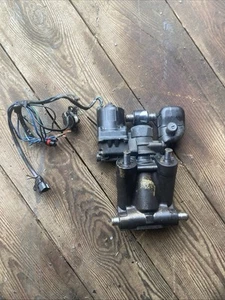 Evinrude Johnson 60-300 HP FAST TRAC TILT TRIM ASSEMBLY PN 5005428 FITS 93+ - Picture 1 of 3