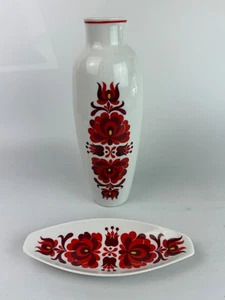 Rare Monochromatic Red Kalocsa Trinket & Tall Vase Suite MCM * Hungary - Picture 1 of 7