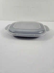 Vtg Rubbermaid Heatables Microwave Platter Plate Dish w lid 0063 Blue - Picture 1 of 8