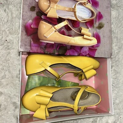 Absolutely Adorable!  Joyfolie Yellow Bow Shoes Size 3 - Image 1 of 4