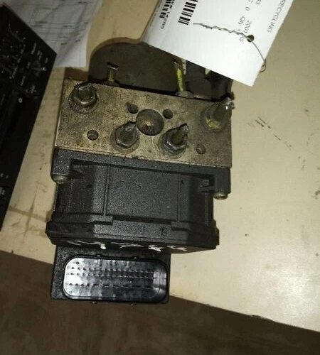 2000-2001 BMW X5 ABS Anti Lock Brake Pump Assembly OEM - Image 1 of 1