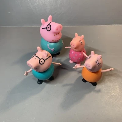 Lote de 4 figuras de juguete Peppa Pig L Foto 1 de 4