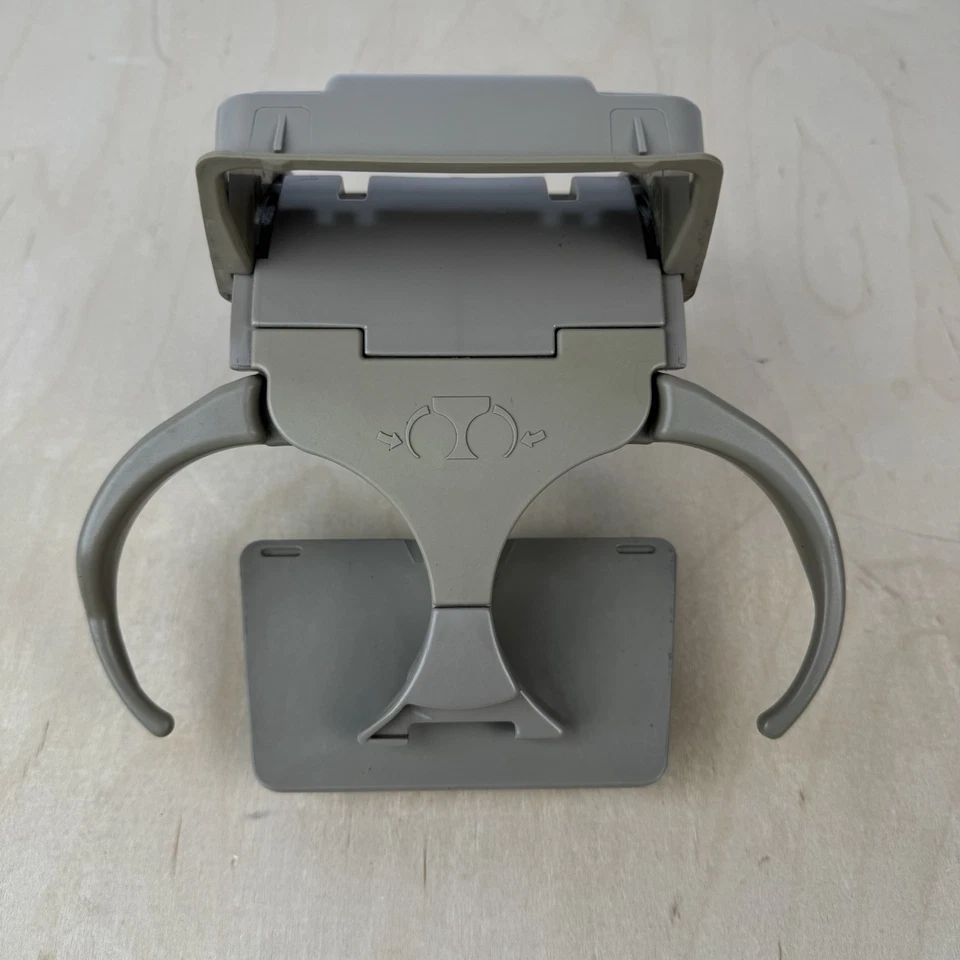 Portavasos consola trasera Toyota Corolla 1998-2002 marrón OEM 55630-02010 Foto 1 de 4