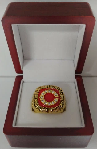 Eric Davis - 1990 Cincinnati Reds World Series Ring With Wooden Display Box Cover