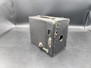 Eastman Kodak No 2A Model B Brownie Box Camera Uses 116 Film - Picture 1 of 11