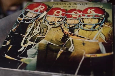 THE WHO  1ODDS SODS JAPAN VINYL LP W.POSTER - Image 1 of 4