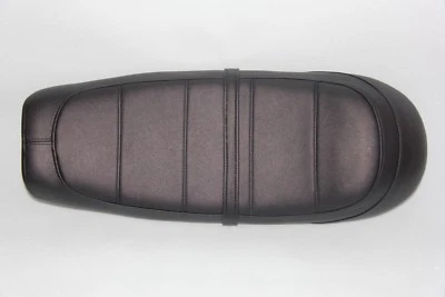 28.5 inches 1968-1969 Suzuki T500 Cobra classic motorcycle seat CODE: L1013 Foto 1 de 4