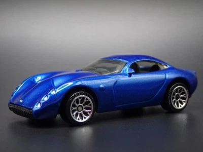 2001-2006 TVR Tuscan S Blu 1:64 Scala da Collezione Diorama Modellino Auto - Immagine 1 di 4