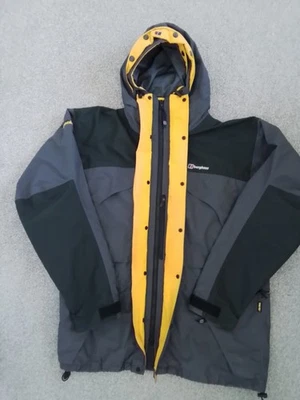 Berghaus Mera Peak Jacket Vintage Rare FAIR XL  - Image 1 of 4