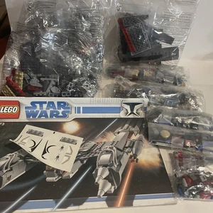 LEGO Star Wars: Magna Guard Starfighter (7673) - Imagen 1 de 14