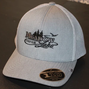 Neu Meadow Lake Golfschläger Travis Mathew Kappe Einheitsgröße 110 FlexFit Snap Tech neu mit Etikett - Bild 1 von 5
