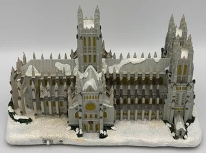 Hawthorne Village Lighted Washington National Cathedral DC At Christmas Obama - Picture 1 of 24