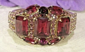 VTG STUNNING JULIANA STYLE LG PURPLE STONES LAVENDER RS CLAMPER STYLE BRACELET - Picture 1 of 7