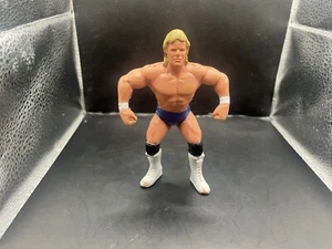 WCW SERIES 1: LEX LUGER (BLUE SUIT) US RELEASE 5" ACTION FIGURE GALOOB 1990 HTF - Picture 1 of 7