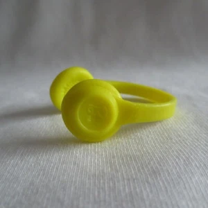 NEU! 2020 Barbie Extra Puppe Neon Gelb Kopfhörer Musik Zubehör - Bild 1 von 3