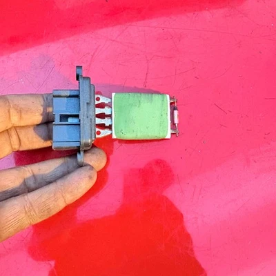 2014 SEAT MII 1.0 PETROL HEATER RESISTOR - Image 1 of 4