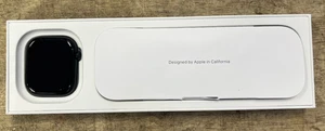 Apple Watch Series 10 Aluminum 46mm - Photo 1 sur 7