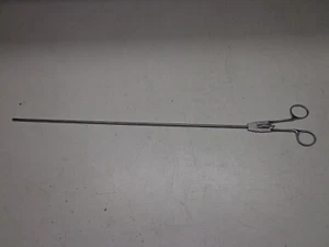 Jarit 600-271 Laparoscopic Juliet Receiving Forceps - Picture 1 of 6