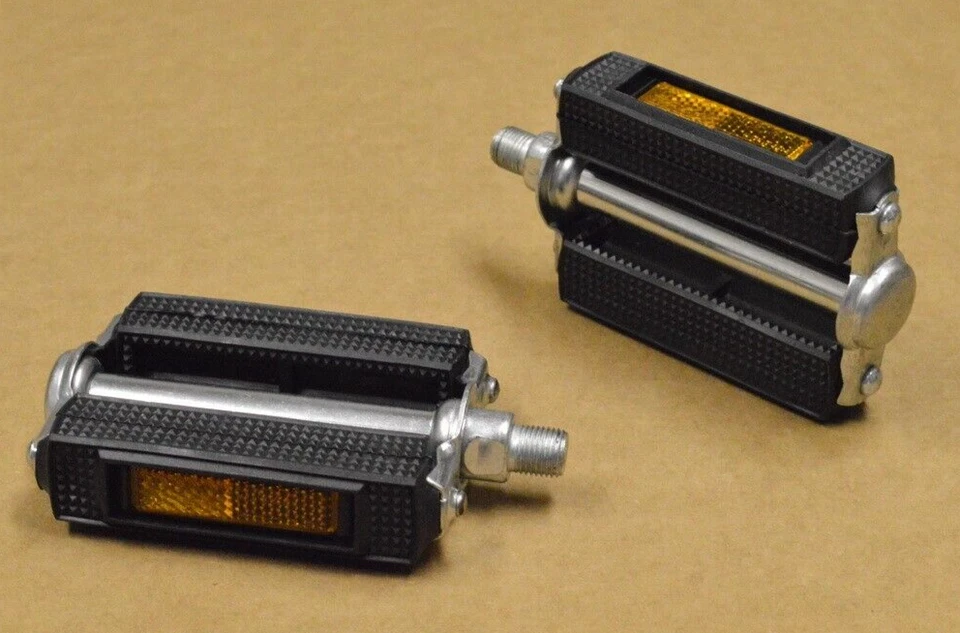 Old Stock 9/16" Axle Classic Block Pedals Old School Bicycle Bike Pedals - Image 1 of 1