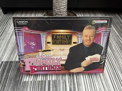 New Sealed Family Fortunes Britannia Games Carlton ITV 1999 Edition Les Dennis - Image 1 of 4