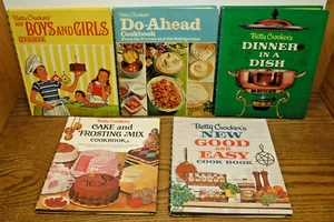 5 vintage Betty Crocker Wire Spiral Bound HC COOKBOOK early prints 1960s 70s lot - Picture 1 of 4