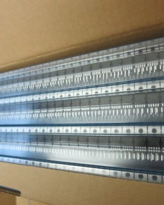 NUEVO 1 PC ST Micro TDA2003V Amplificador de Potencia de Audio Lineal IC *STOCK EE. UU. - Imagen 1 de 3